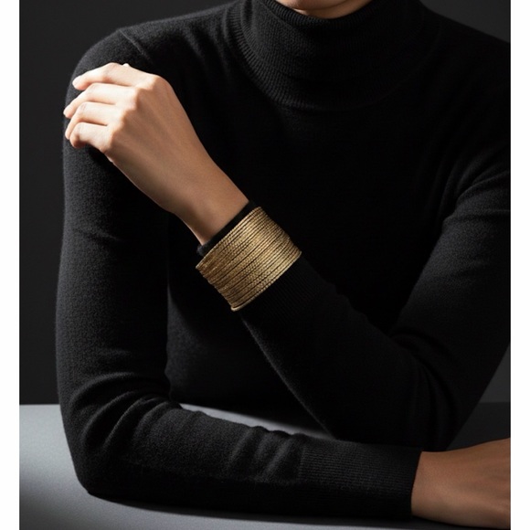 NWT Kenneth Jay Lane Couture Slinky Bangle Bracelet Gold NEIMAN MARCUS Gold - Picture 6 of 9